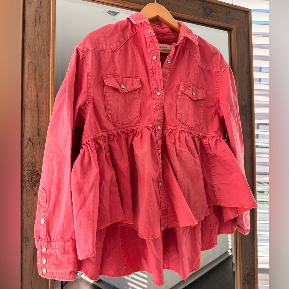 Free People “We The Free" Dylan Babydoll peplum denim shirt jacket - Picture 5 of 7